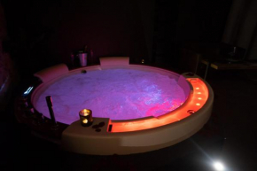 LOVE Suites & SPA 